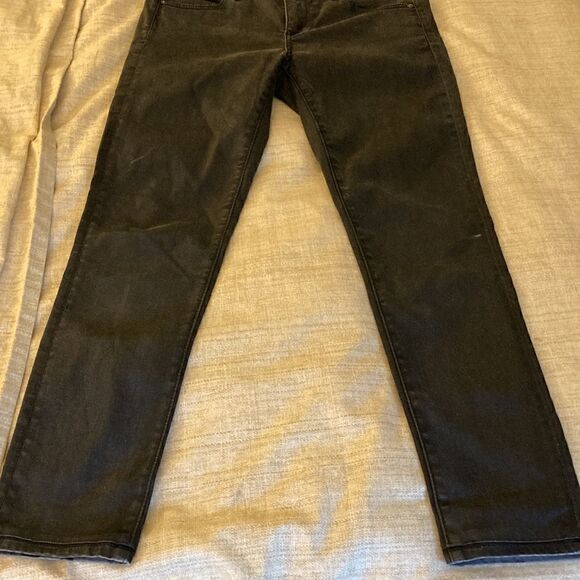 AG The Legging Super Skinny ankle Jean in Black Wash. Size 25 R. - Picture 3 of 7